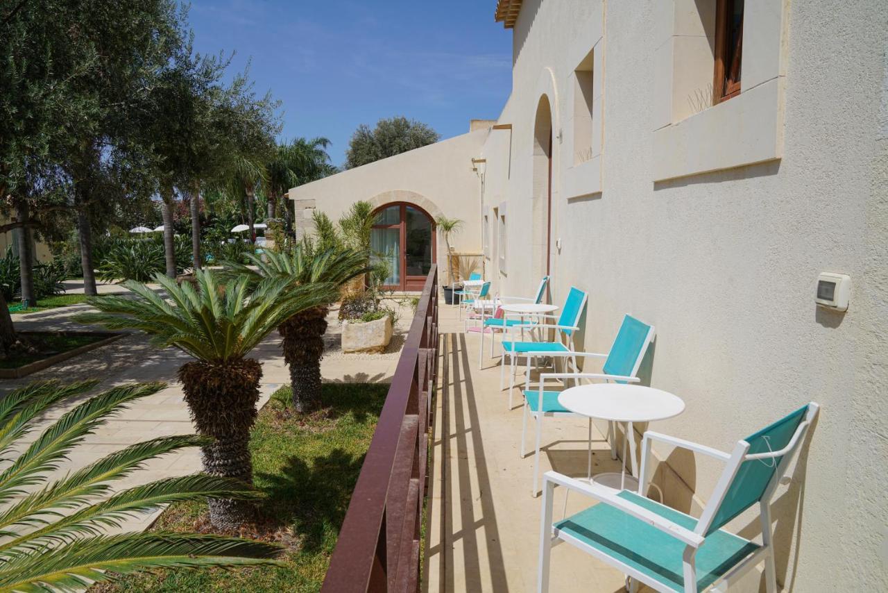 Life Hotels Kalaonda Resort Syracuse Exterior photo