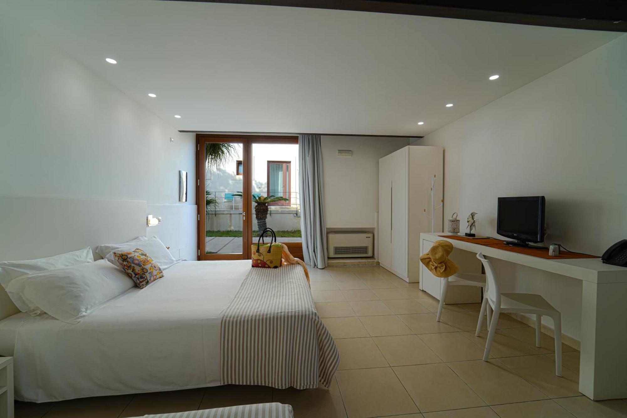 Life Hotels Kalaonda Resort Syracuse Room photo
